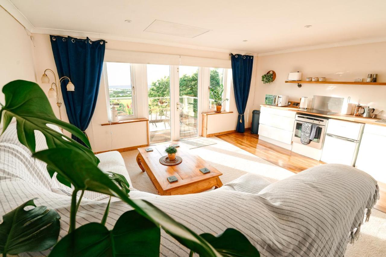 Spacious Sea-View Apt. Overlooking St Ives Bay Gwithian Luaran gambar